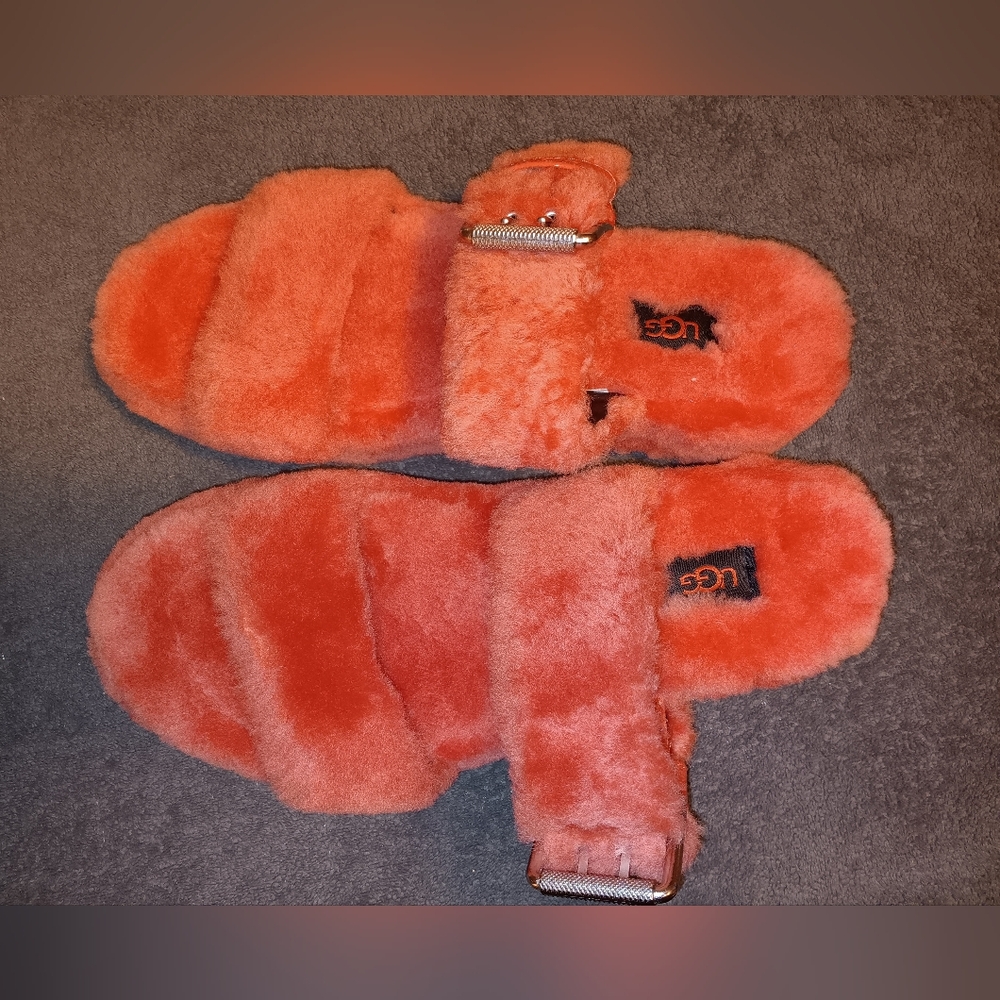 Ugg slippers - Picture 4 of 6